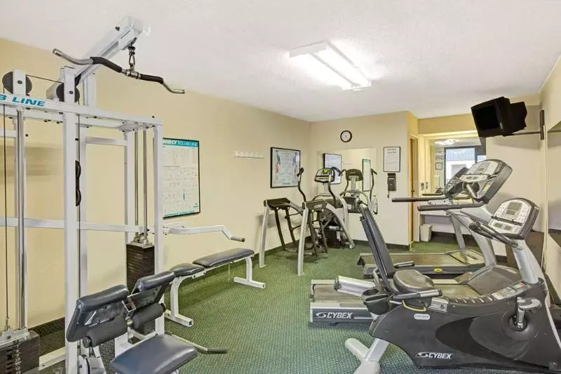 酒店 Days Inn Cornelius Lake Norman