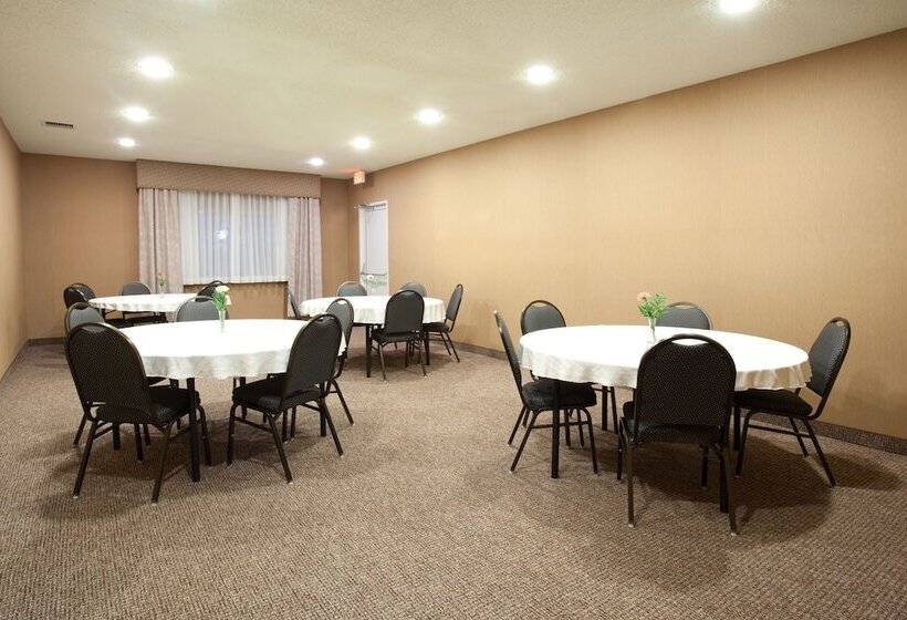Holiday Inn Express Hotel & Suites Torrington, An Ihg