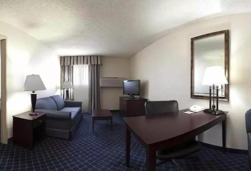 Holiday Inn Express Hotel & Suites Torrington, An Ihg