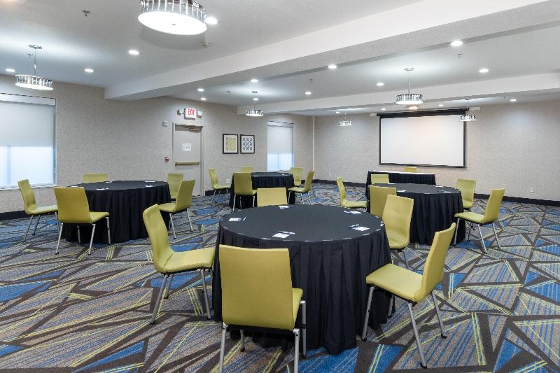 هتل Holiday Inn Express Arlington Interstate 20 Parks Mall, An Ihg