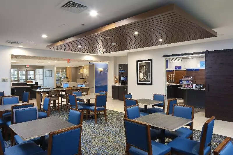 酒店 Holiday Inn Express Grand Rapids Southwest, An Ihg