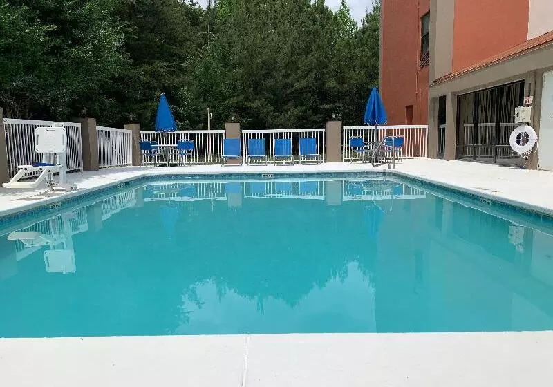 ホテル Holiday Inn Express Hillsborough Durham Area, An Ihg