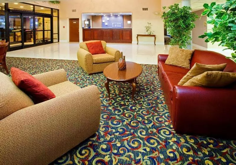 ホテル Holiday Inn Express Hillsborough Durham Area, An Ihg