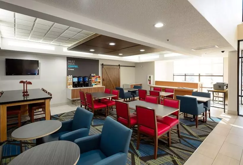 ホテル Holiday Inn Express Hillsborough Durham Area, An Ihg