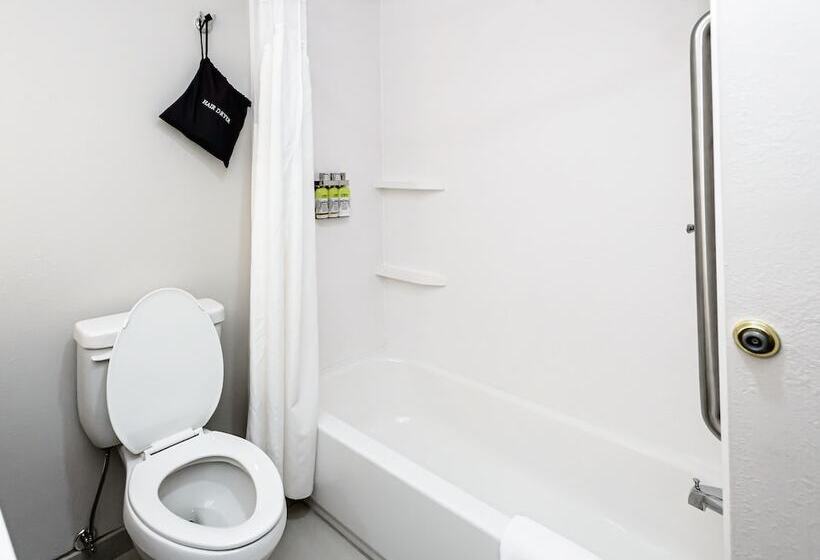 ホテル Holiday Inn Express Hillsborough Durham Area, An Ihg