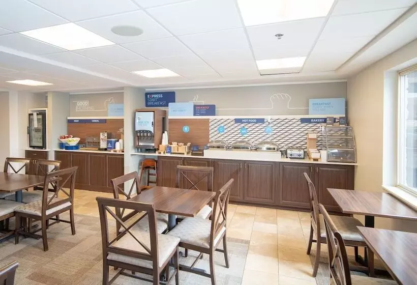 酒店 Holiday Inn Express Houghton Keweenaw, An Ihg