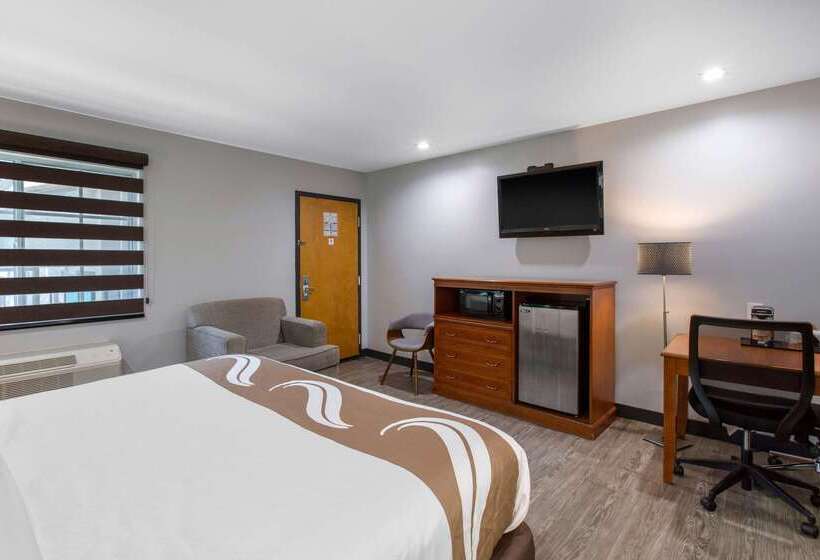 בית מלון כפרי Quality Inn Near Hollywood Walk Of Fame