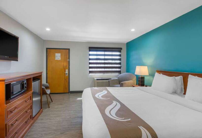 בית מלון כפרי Quality Inn Near Hollywood Walk Of Fame