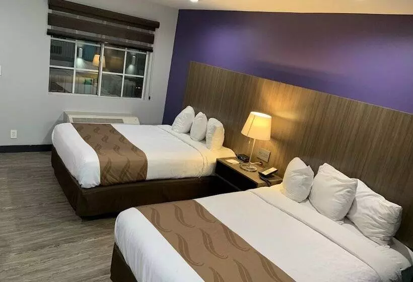 هتل Quality Inn Near Hollywood Walk Of Fame