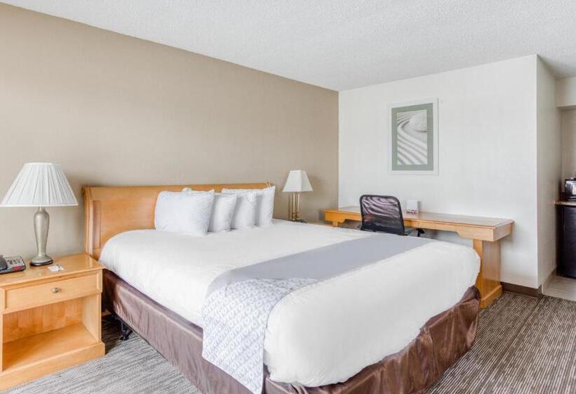 בית מלון כפרי Quality Inn