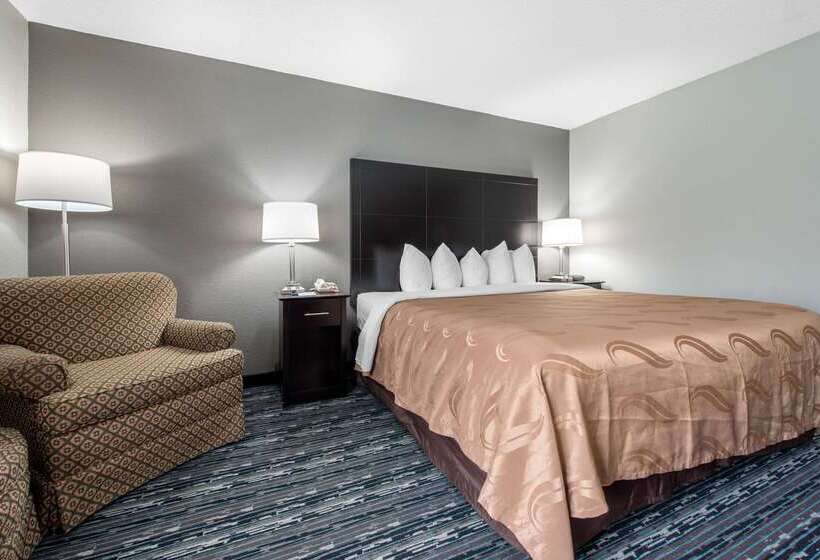 Отель Quality Inn & Suites Brownsburg Indianapolis West