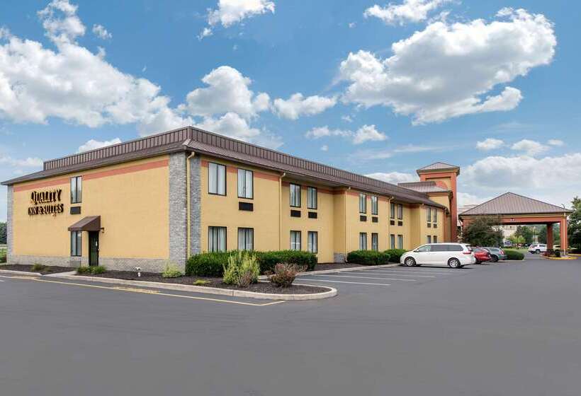 Отель Quality Inn & Suites Brownsburg Indianapolis West