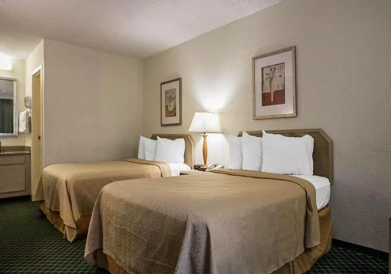 Отель Quality Inn Sumter