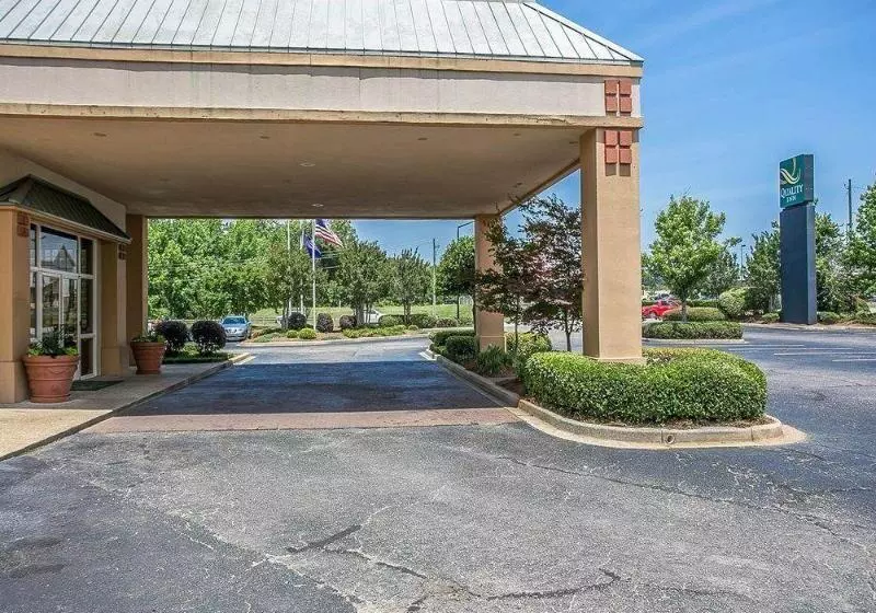 Отель Quality Inn Sumter