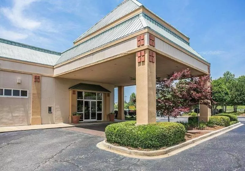 Отель Quality Inn Sumter