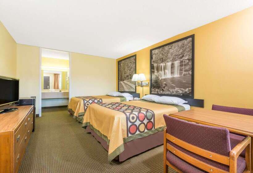 فندق Super 8 By Wyndham Williamsburg