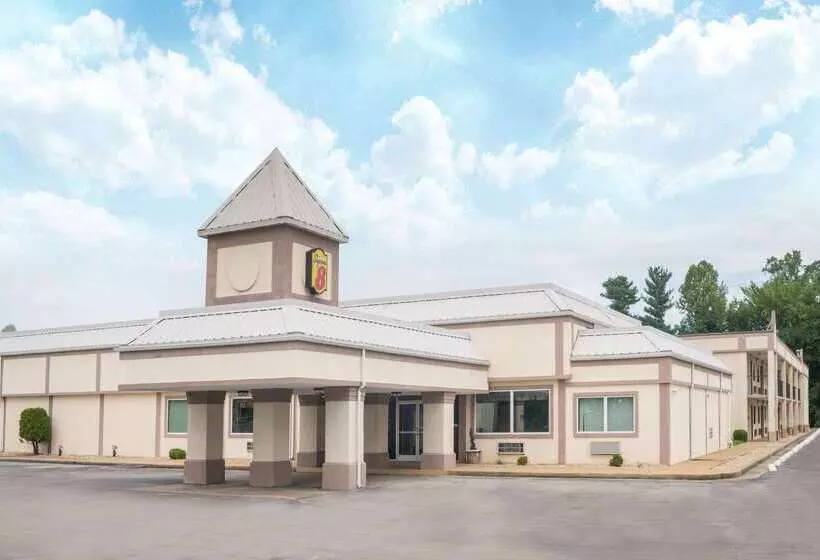 Hotel Super 8 By Wyndham Williamsburg