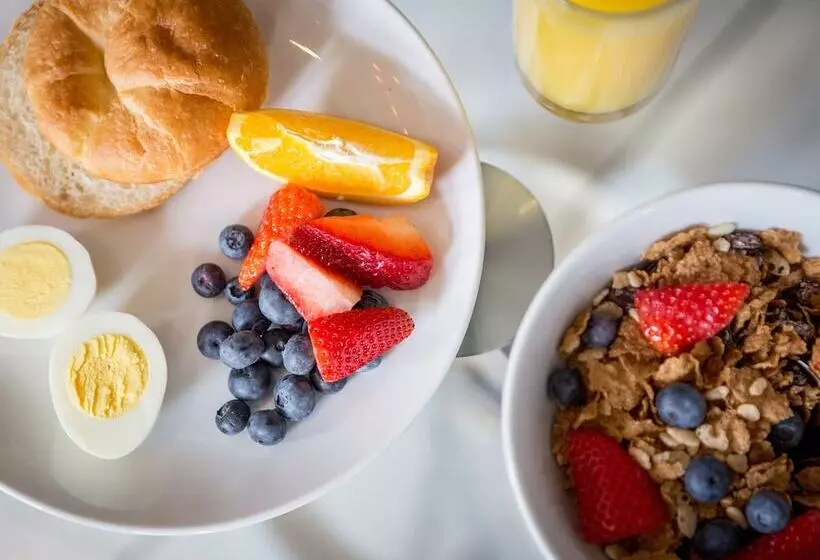 호텔 Tides Folly Beach