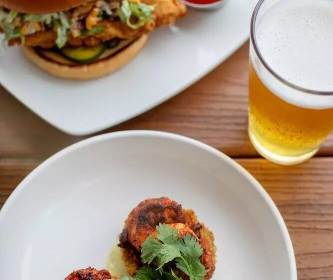 호텔 Tides Folly Beach