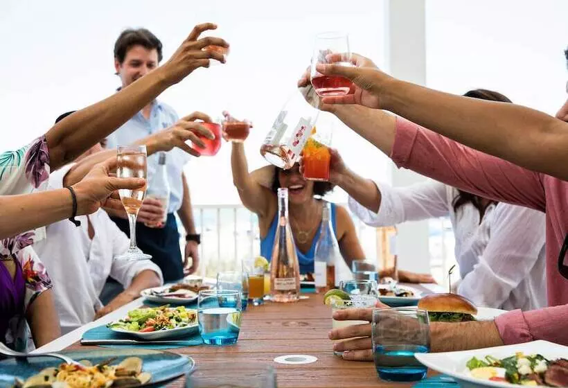 호텔 Tides Folly Beach