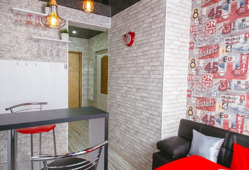 Apartments 5 Zvezd Malakhitova Shkatulka