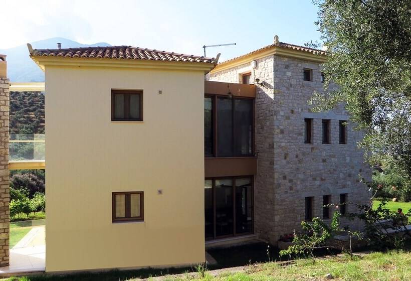 Luxurious Sea & Olive Private Villa Pool