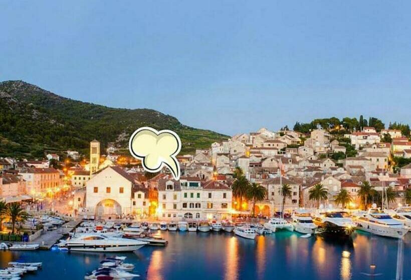 Old Center Apartments