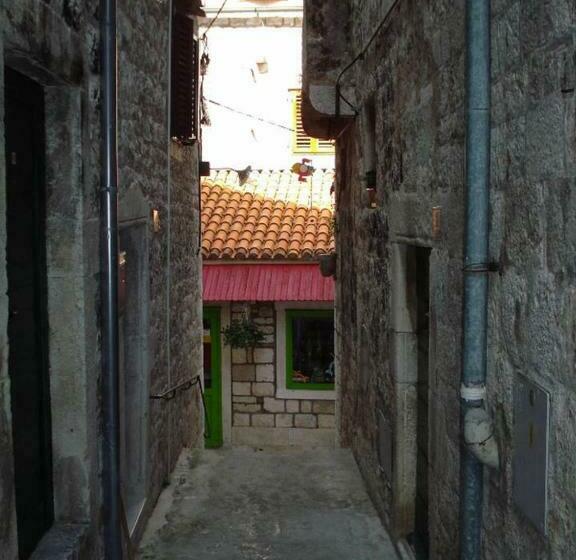 Old Center Apartments