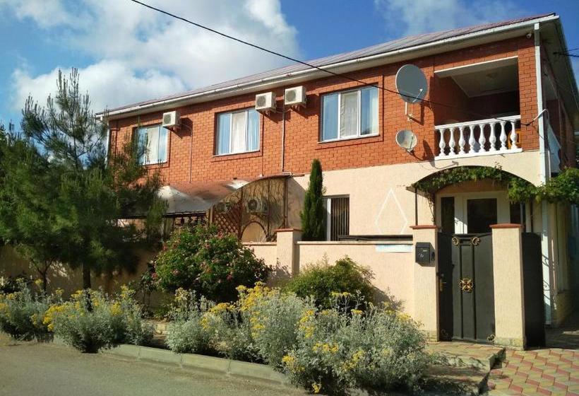 פנסיון Guest House Galatea