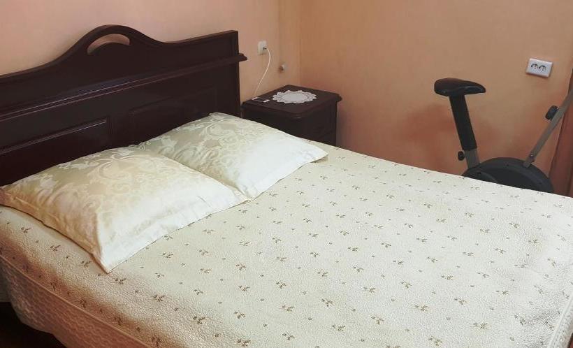 פנסיון Guest House Galatea