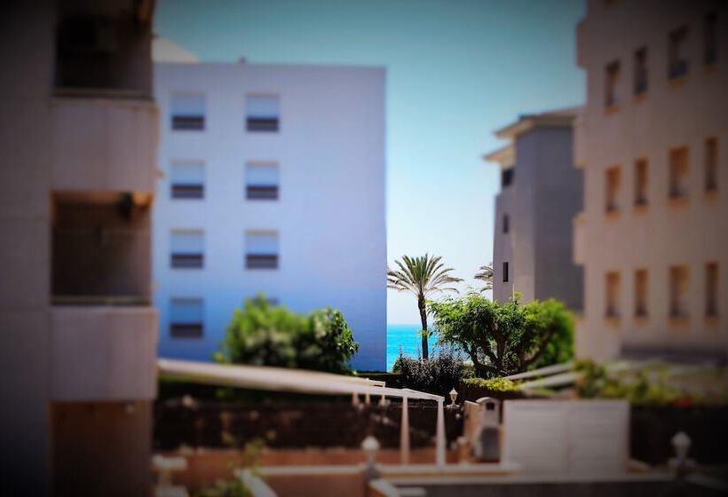 Semi Detached House 1