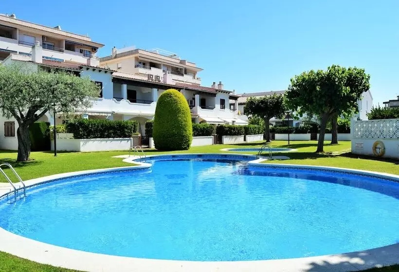 Semi Detached House 1