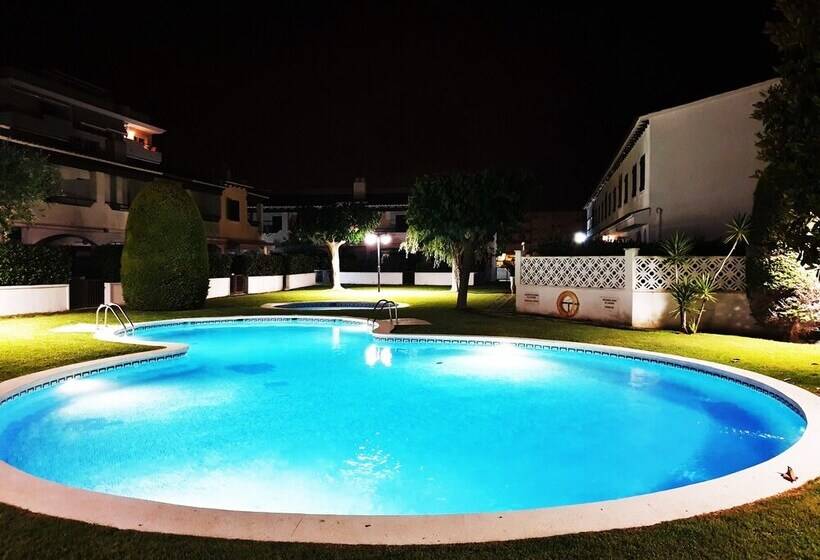 Semi Detached House 1