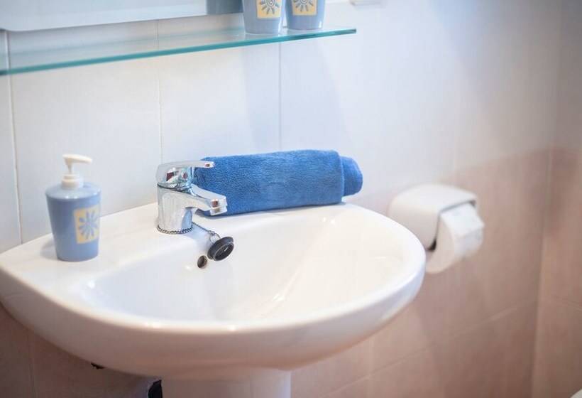 Semi Detached House 1