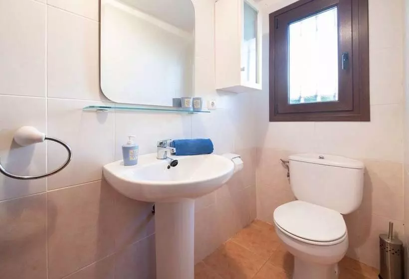 Semi Detached House 1