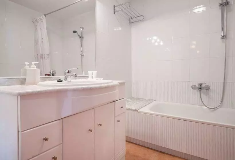 Semi Detached House 1