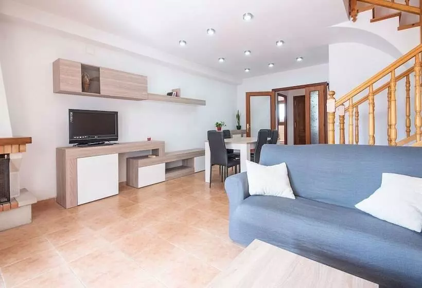 Semi Detached House 1