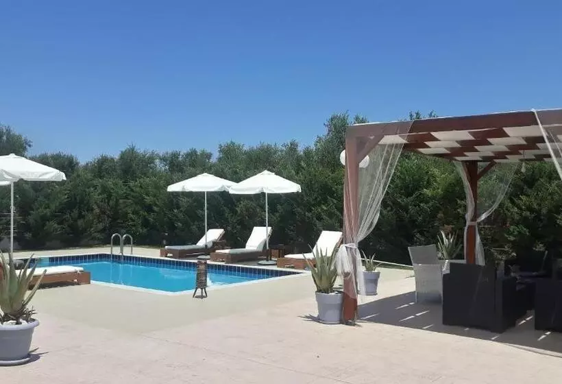 Villa Eleon