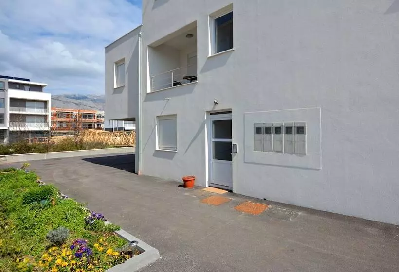 Apartment Jure