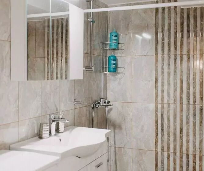 Best House, Central Luxury Apartment, Agiou Nikolaou, Patra