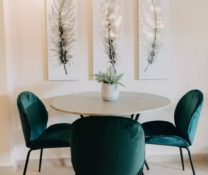 Best House, Central Luxury Apartment, Agiou Nikolaou, Patra