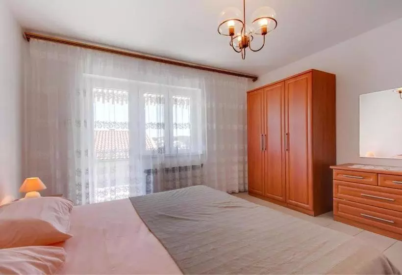 Apartmani Helena