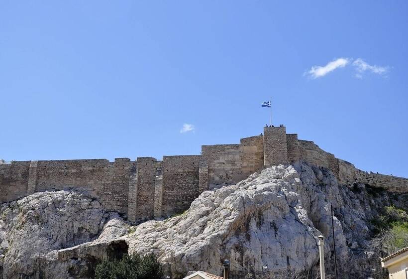 Historic Plaka Apartments