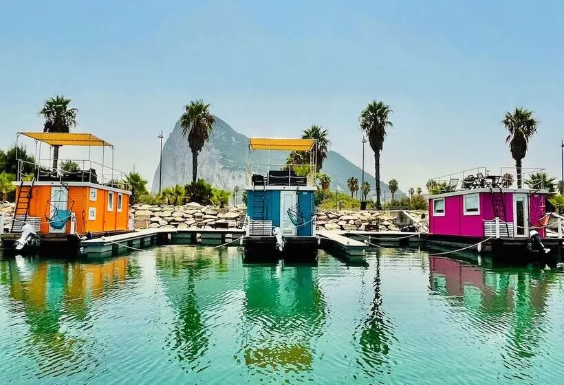 Hotelli Boat Haus Mediterranean Experience Alcaidesa  La Linea