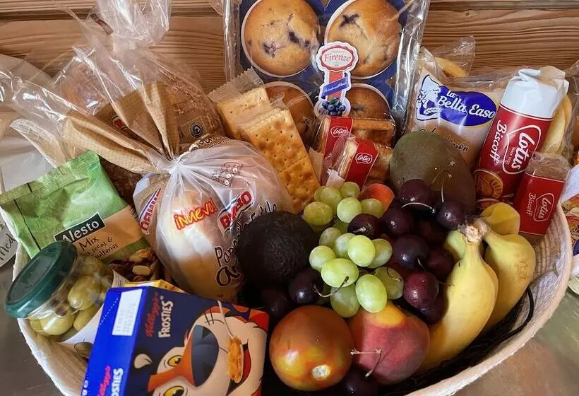 Hotelli Boat Haus Mediterranean Experience Alcaidesa  La Linea