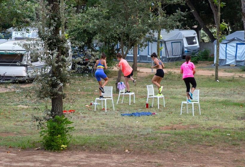 فندق Camping 3 Estrellas Costa Brava