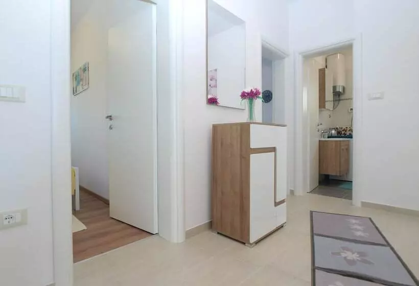 Apartment 1617