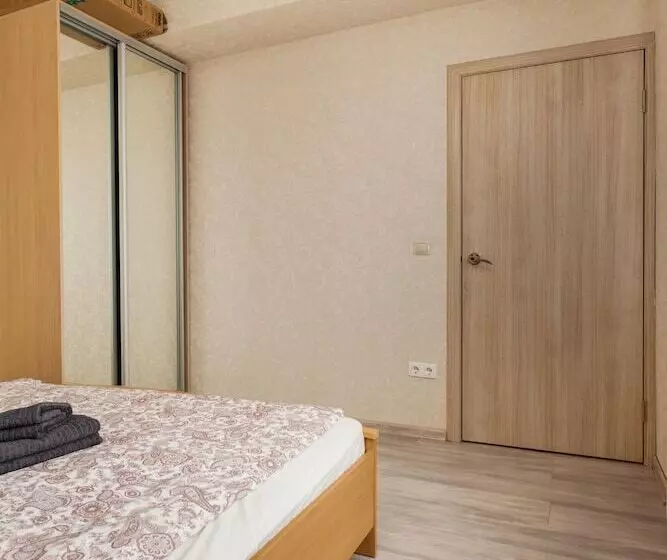 Bestflat24 Krasnii Kit