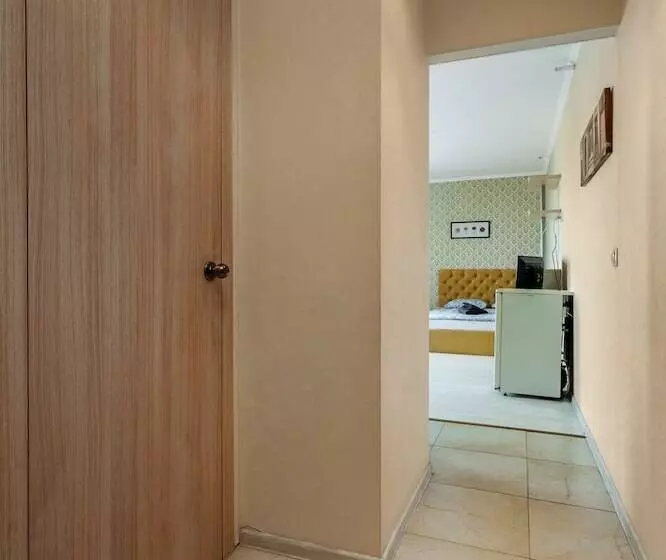 Bestflat24 Krasnii Kit