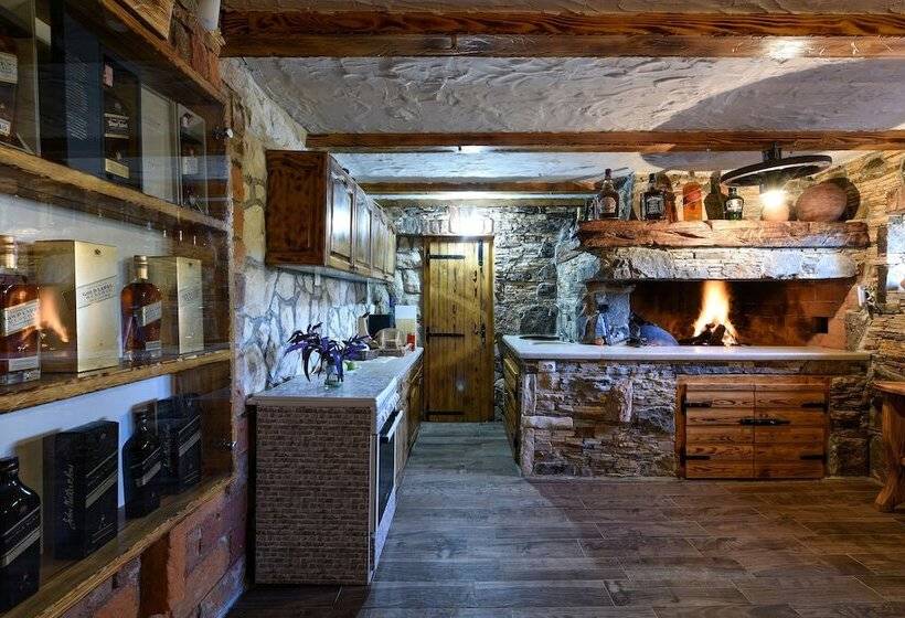 Holiday Apartments Yes Peace